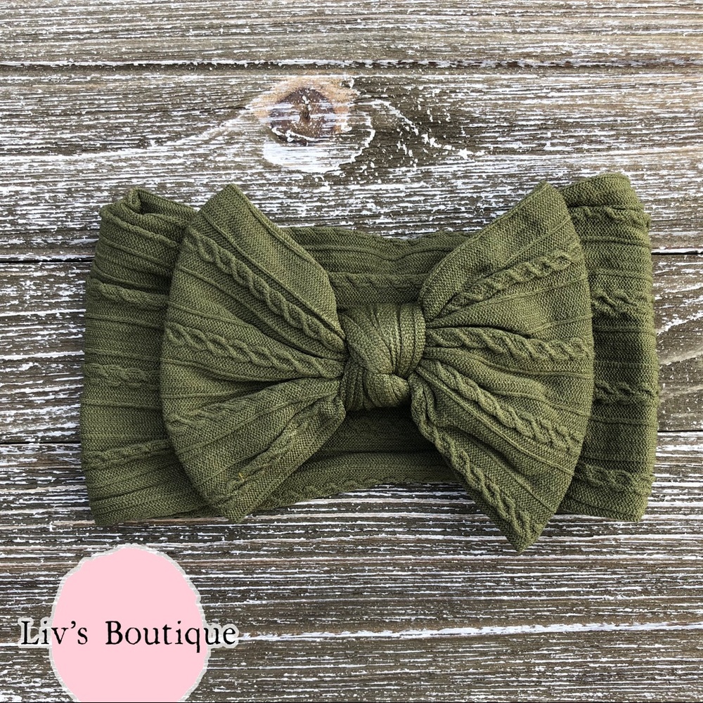 Baby bow